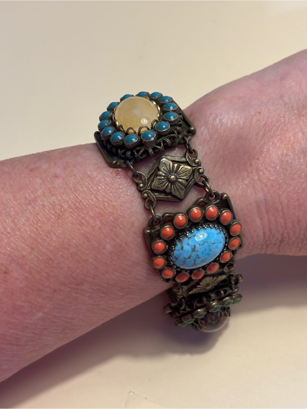 Sweet Romance Antique Brass Multi Stone & Glass Bracelet 7-3/4”